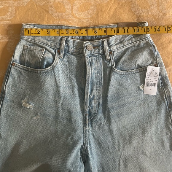 PacSun Dad Jeans in Eco Light Distressed Wash Size 26 - New With Tags! - Picture 6 of 12